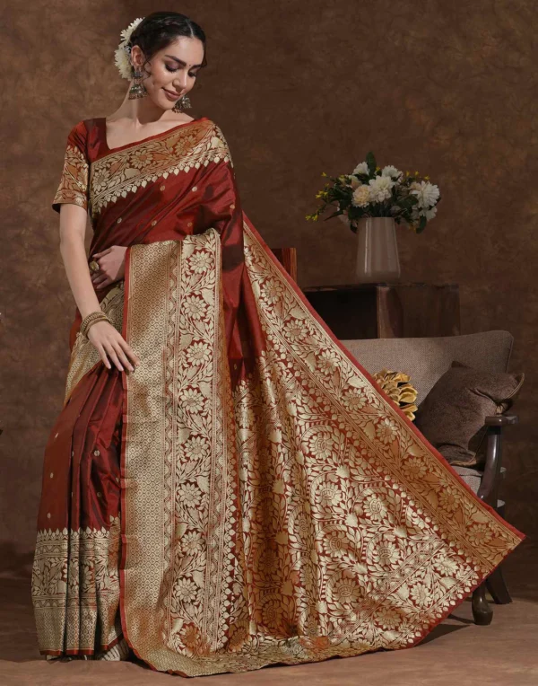 woven design kanjeevaram saree